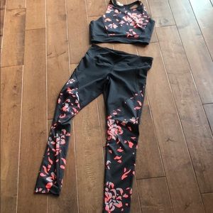 Under Armor ladies work out set